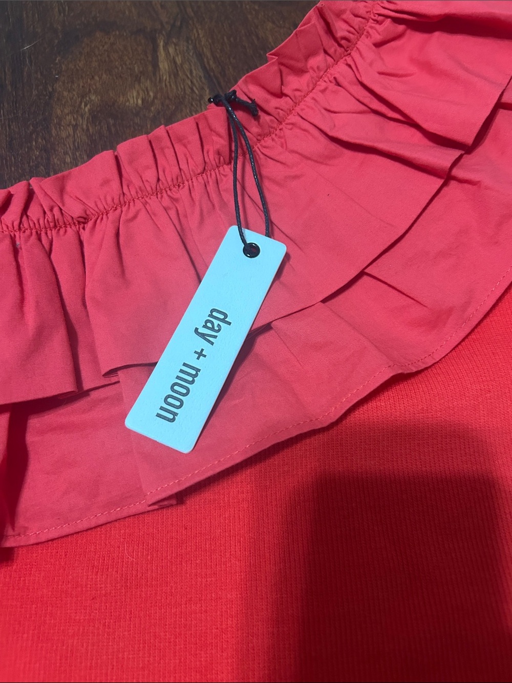 One-Shoulder Ruffle Bodysuit - Red - Picture 3 of 6